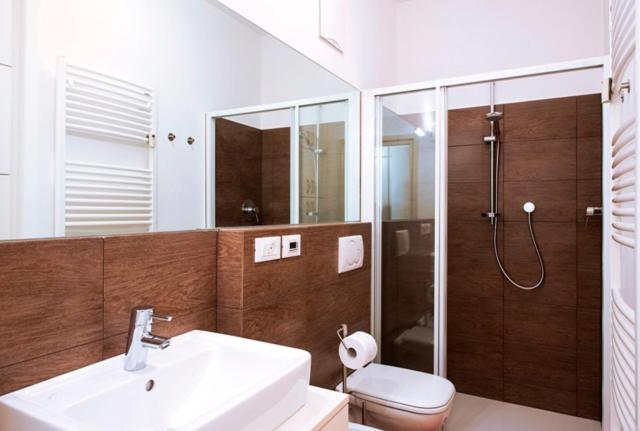Luxury Apartment Paola Merano Esterno foto